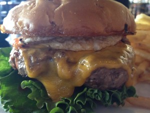 Kitchen Burger - Eat Shop, Plymouth MN